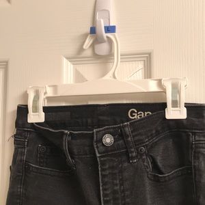 GAP 24 black true skinny